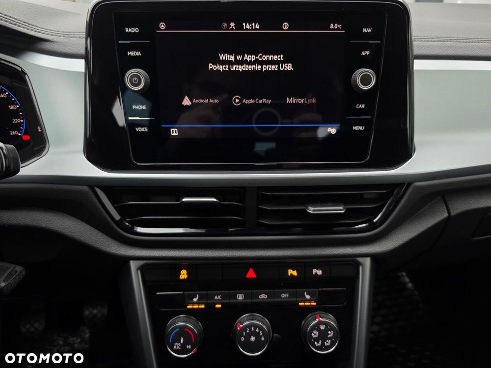 Volkswagen T-Roc 1.5 TSI Life - 18