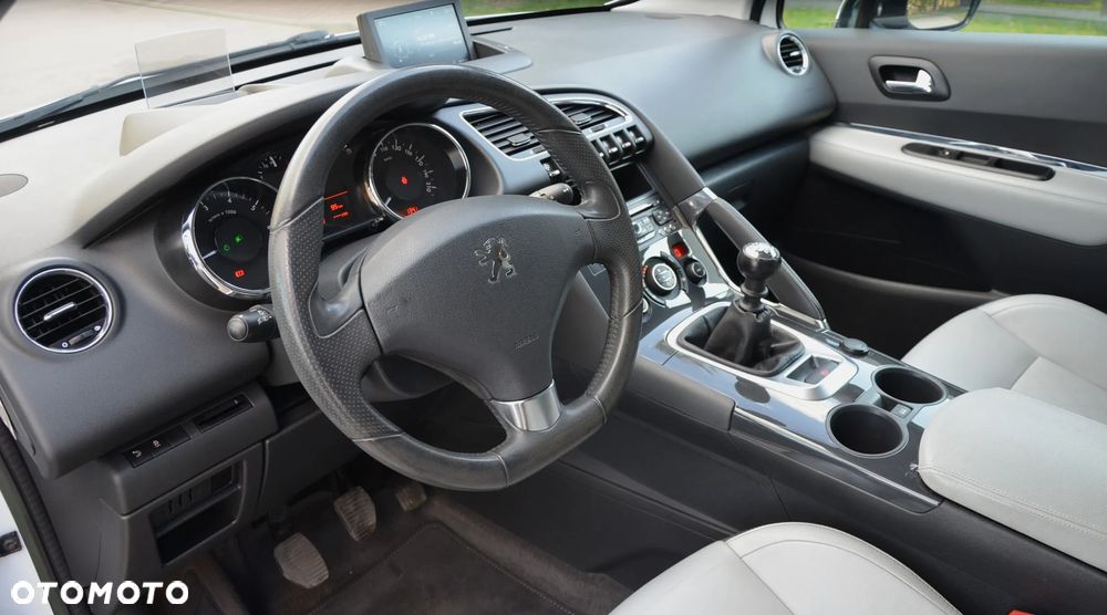 Peugeot 3008 - 18