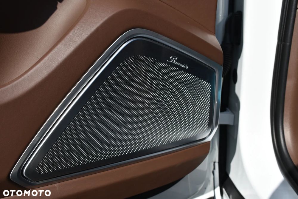 Porsche Cayenne - 18