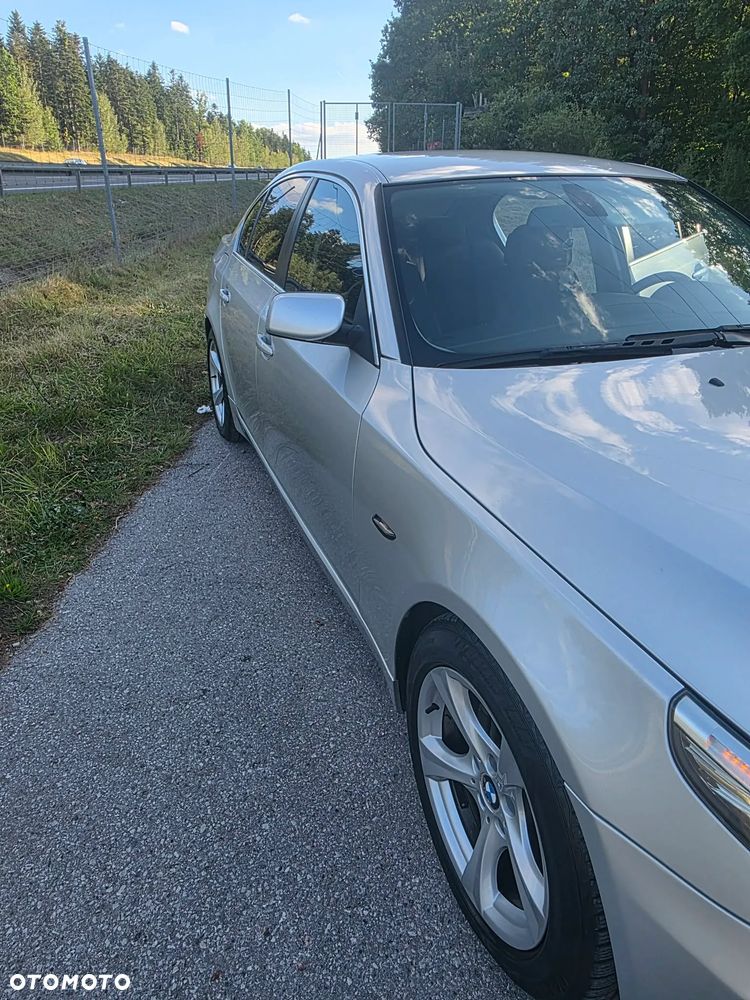 BMW Seria 5 525i - 5