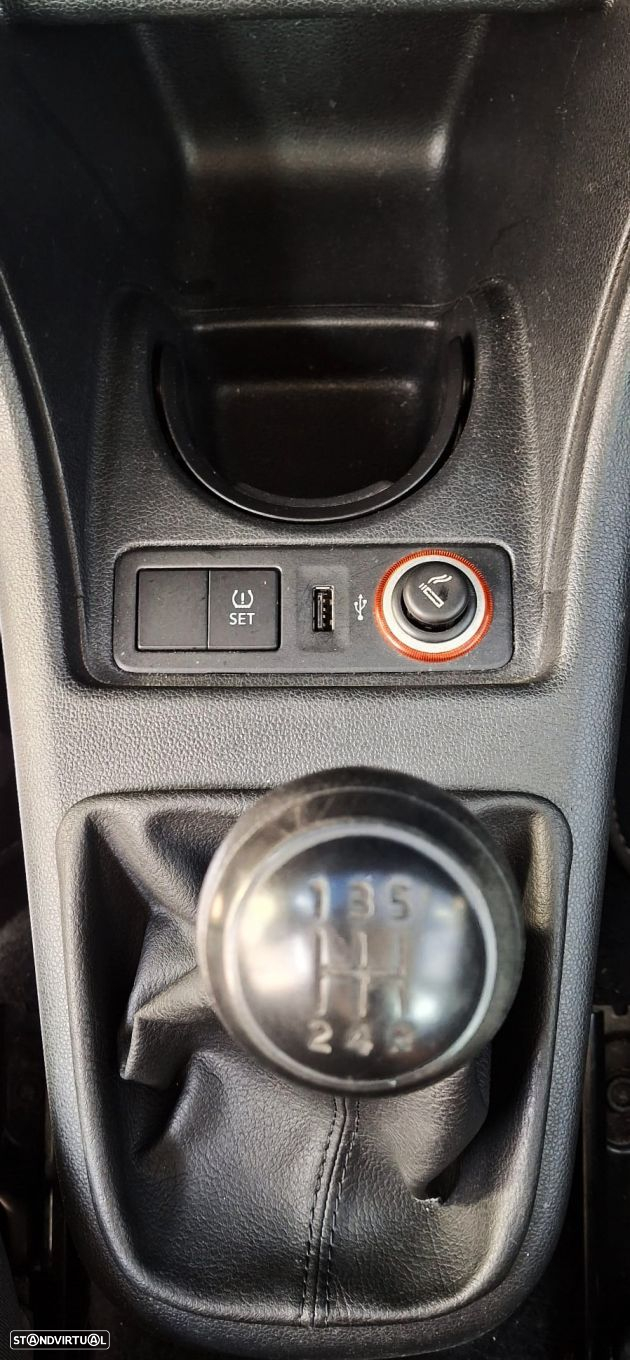 VW Up! - 11