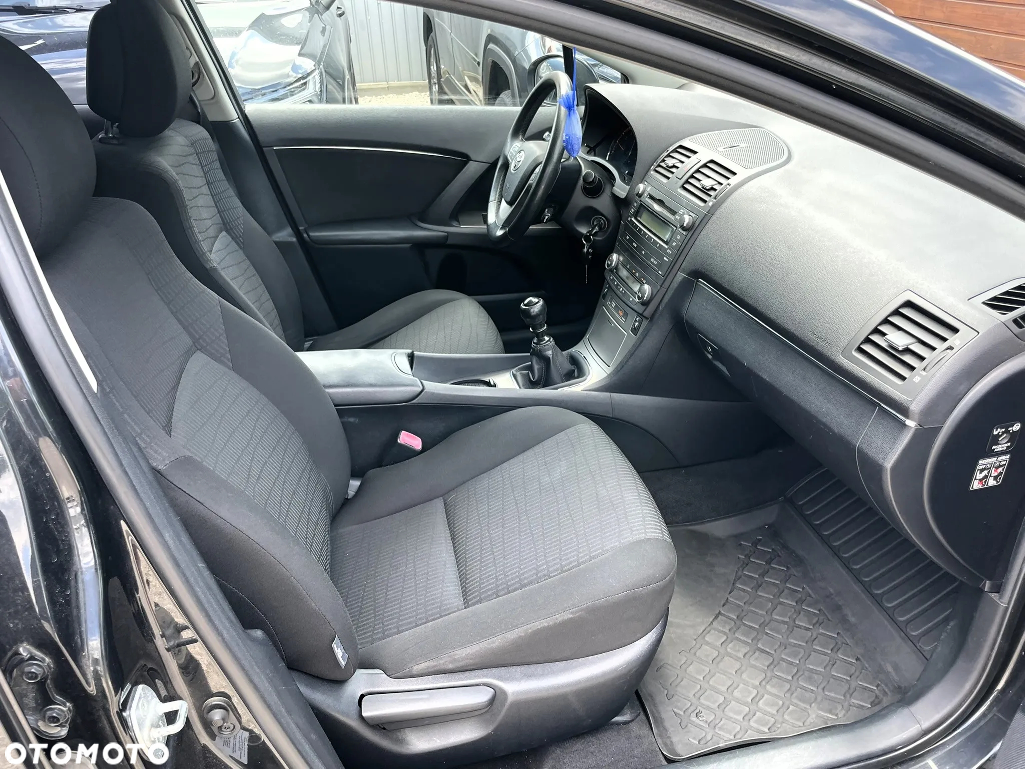 Toyota Avensis 1.8 Business Edition - 10
