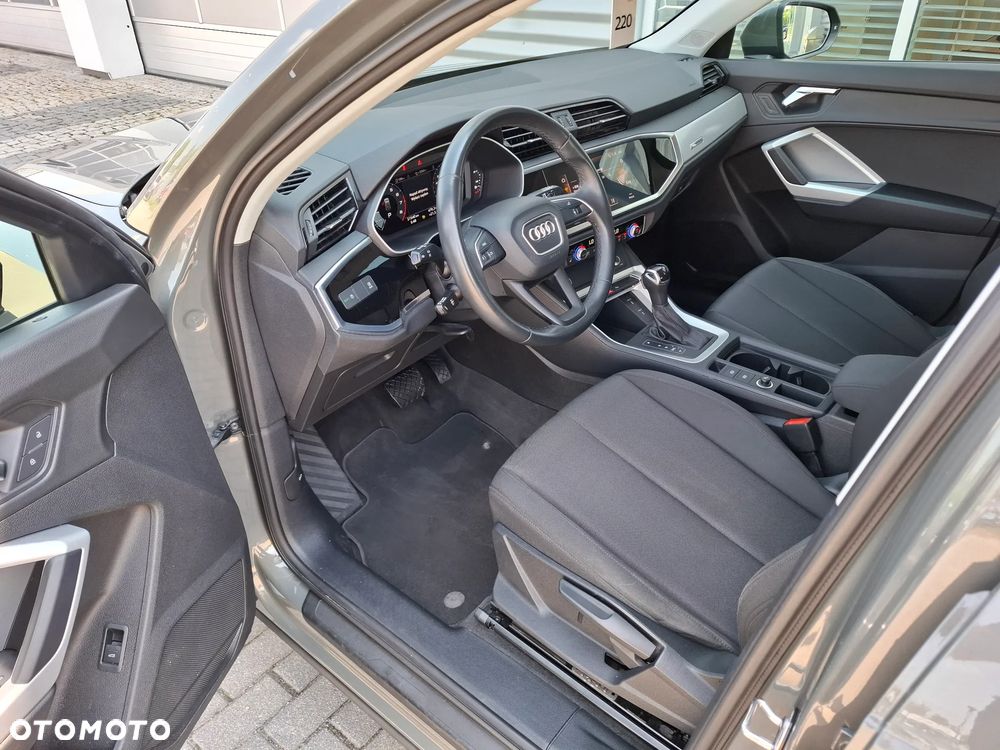 Audi Q3 35 TFSI S tronic - 6