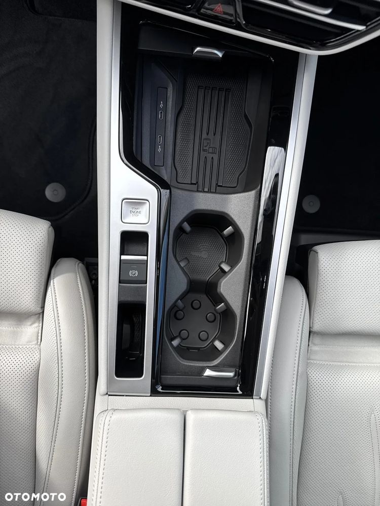 Volkswagen Passat 1.5 TSI ACT mHEV Elegance DSG - 18