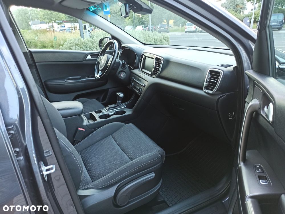 Kia Sportage 1.7 CRDI 2WD ISG Dream-Team Edition - 10