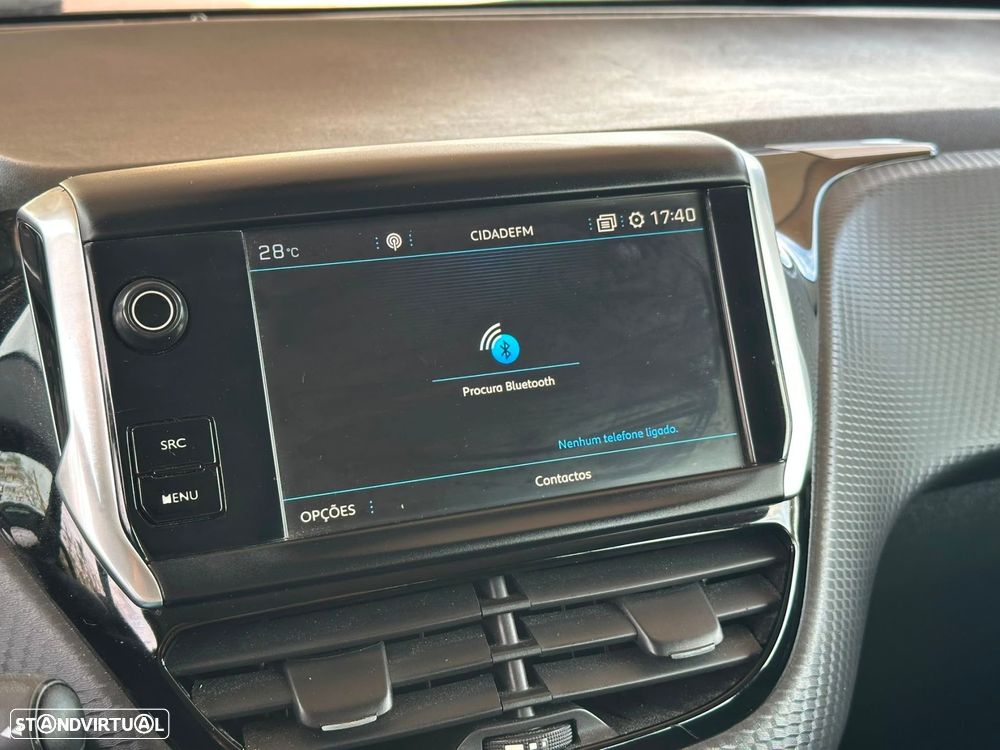 Peugeot 208 1.5 BlueHDi Allure Pack - 22