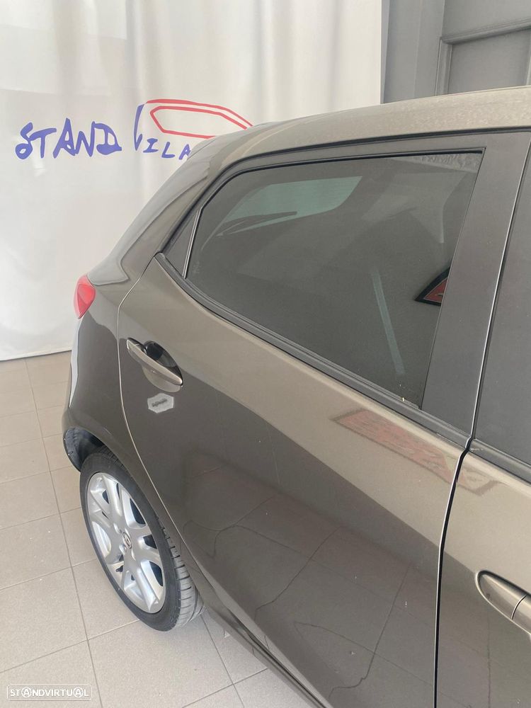 Mazda 2 1.3 MZR Advanced Navi - 19