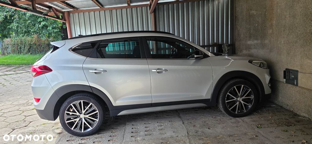 Hyundai Tucson blue 1.7 CRDi 2WD DCT Premium - 4