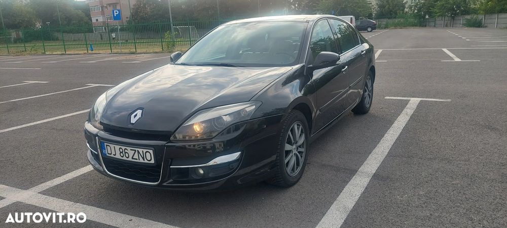 Renault Laguna - 1