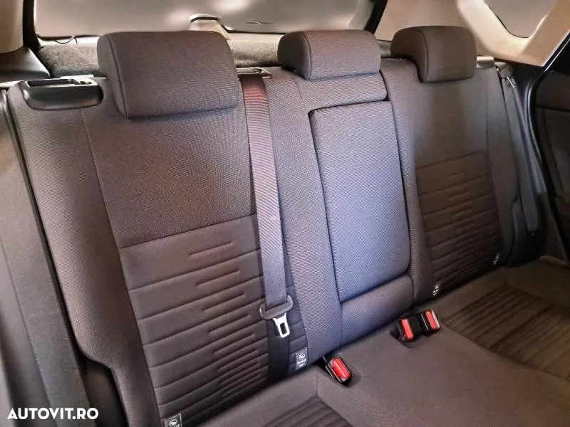 Toyota Auris 1.8 VVT-i Hybrid Automatik Edition - 9
