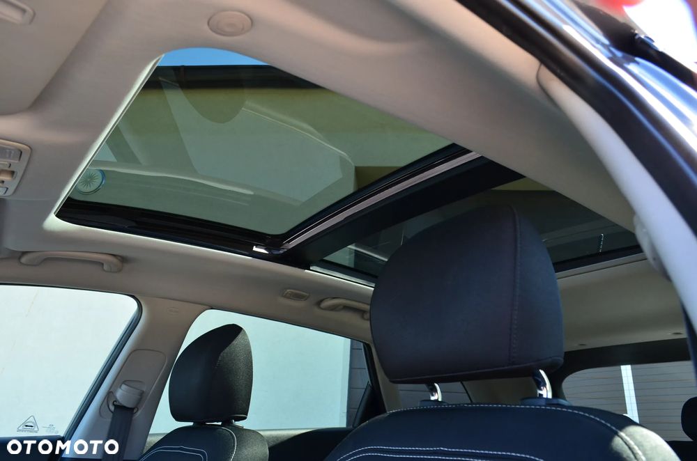 Kia Ceed 1.4 CVVT Fifa World Cup Edition - 19