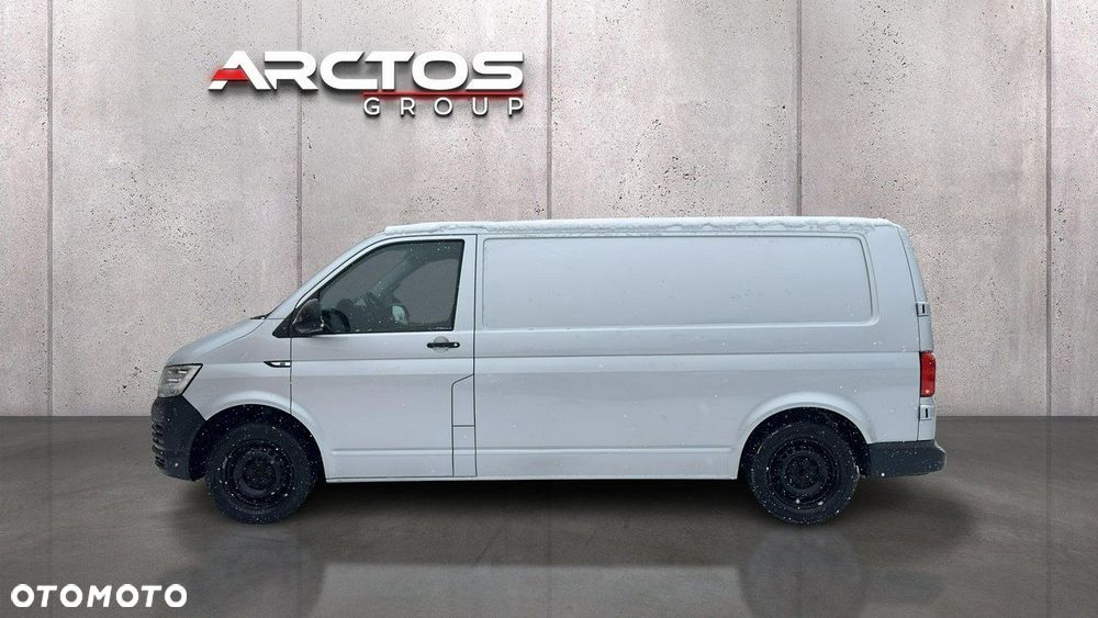 Volkswagen Transporter - 2