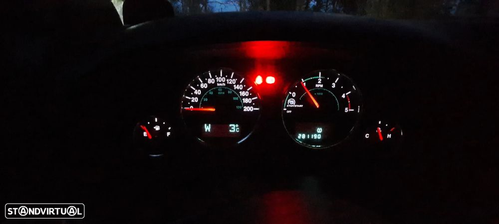 Jeep Wrangler Unlimited 2.8 CRD DPF Sahara - 10