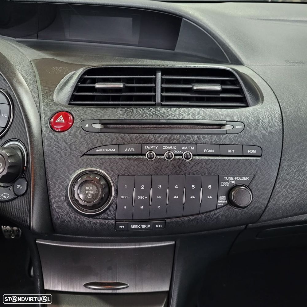 Honda Civic 1.4 i-VTEC Elegance - 13