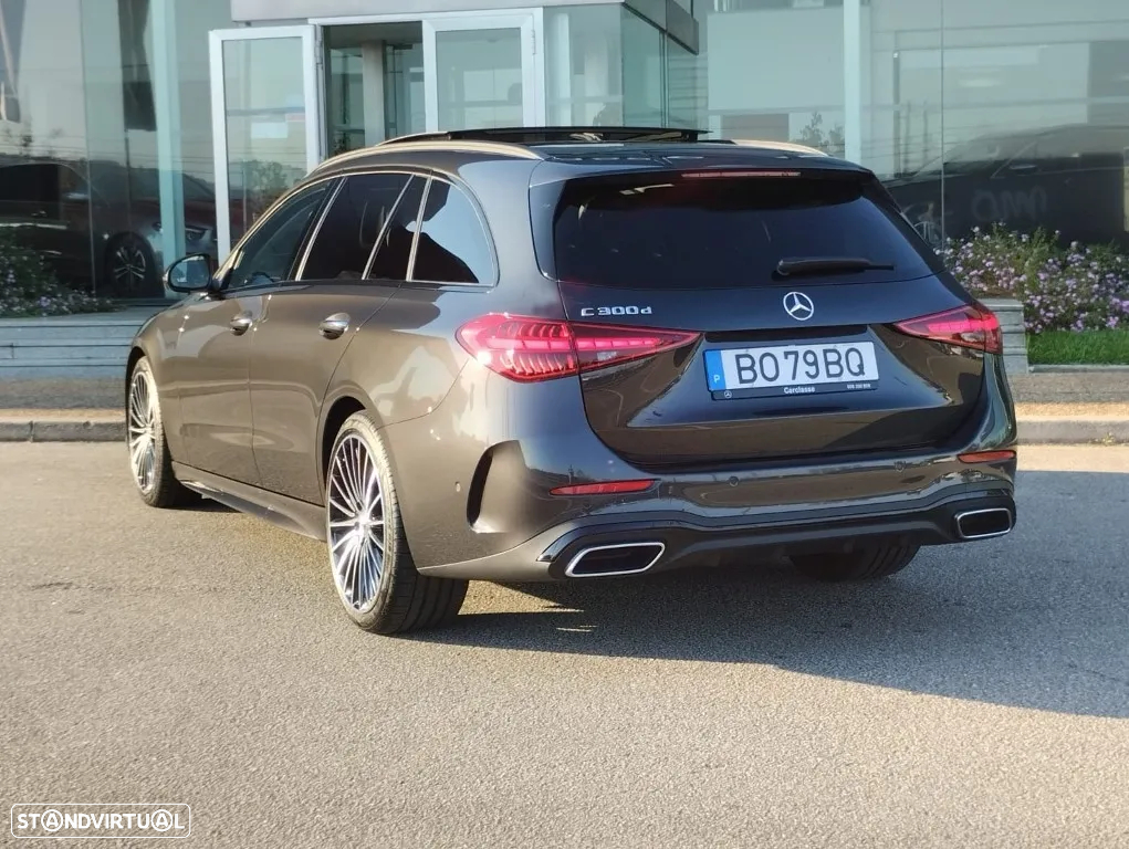 Mercedes-Benz C 300 d AMG Line - 14