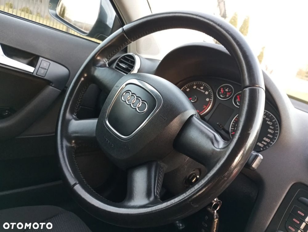 Audi A3 Sportback - 19