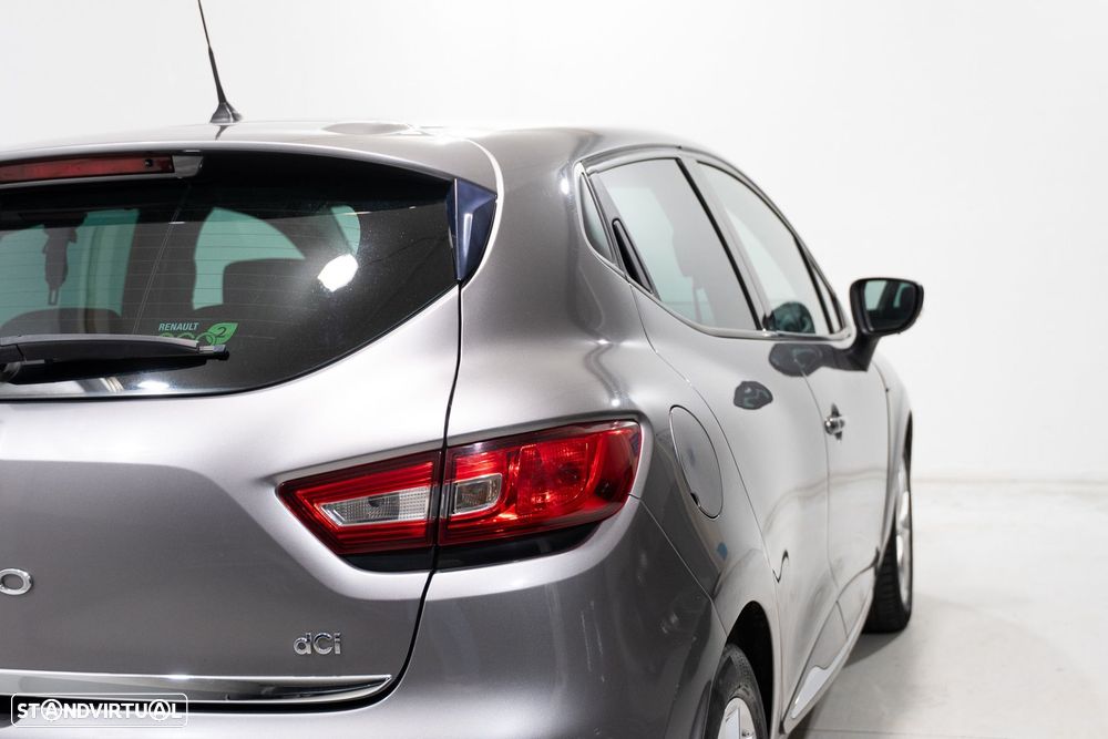 Renault Clio 1.5 dCi Limited - 6
