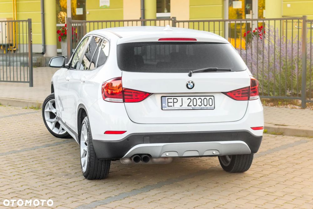 BMW X1 - 15
