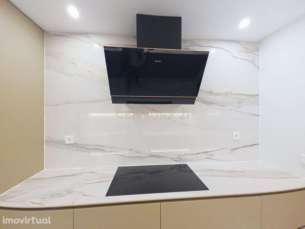 Apartamento T4 Duplex com Piscina Privativa e 4 Suites - Condomínio Do - Grande imagem: 3/45