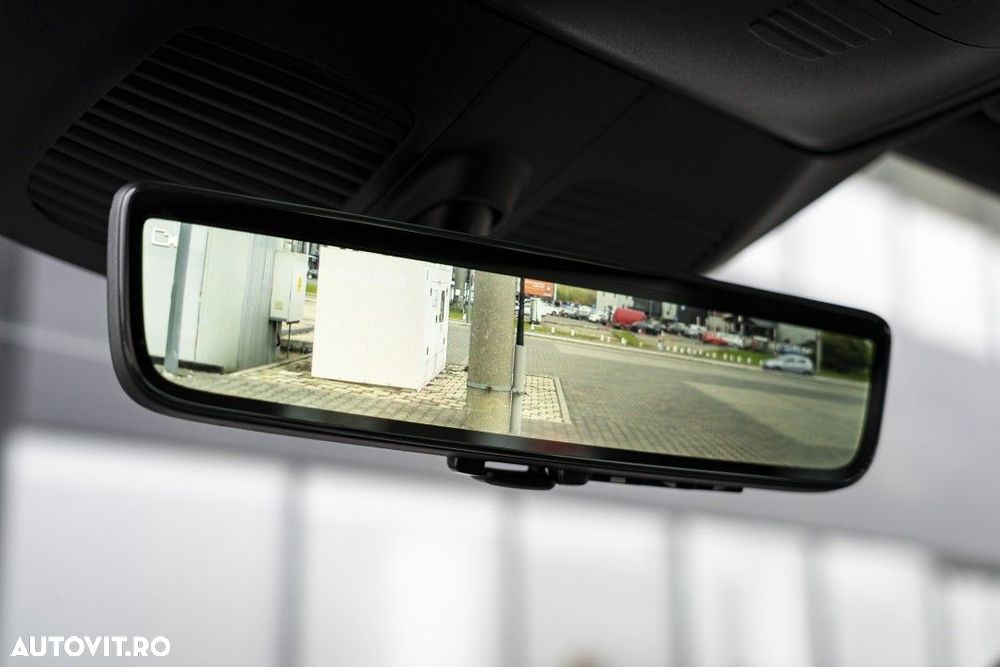 Mercedes-Benz V - 28