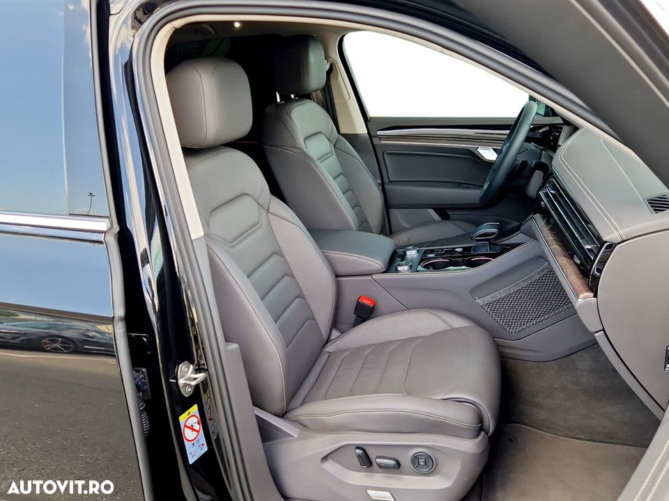 Volkswagen Touareg V6 TDI Elegance - 15