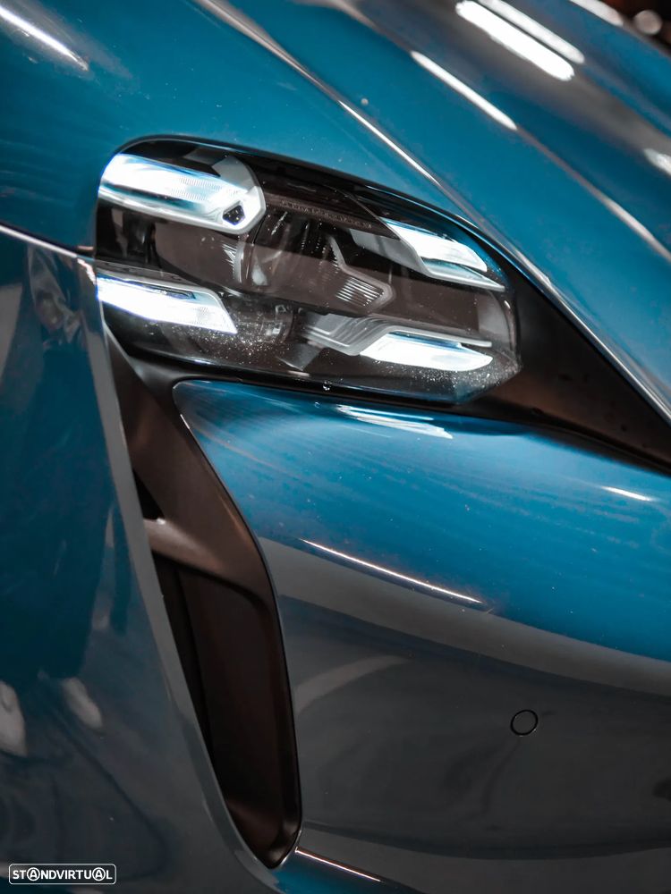 Porsche Taycan 4S - 15