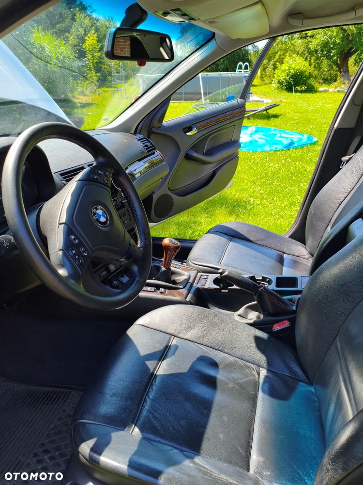 BMW Seria 3 - 24