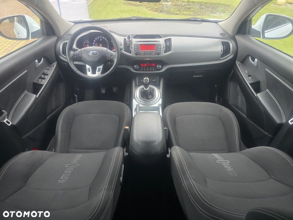 Kia Sportage - 16