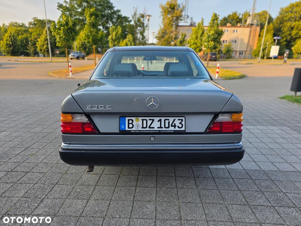 Mercedes-Benz W124 (1984-1993) - 7