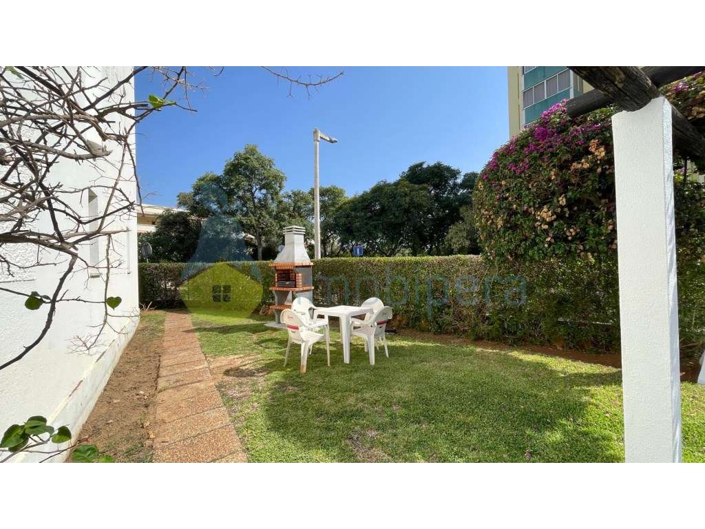 Apartamento T3 Renovado em 2025 com Piscina em Vilamoura - Grande imagem: 2/47