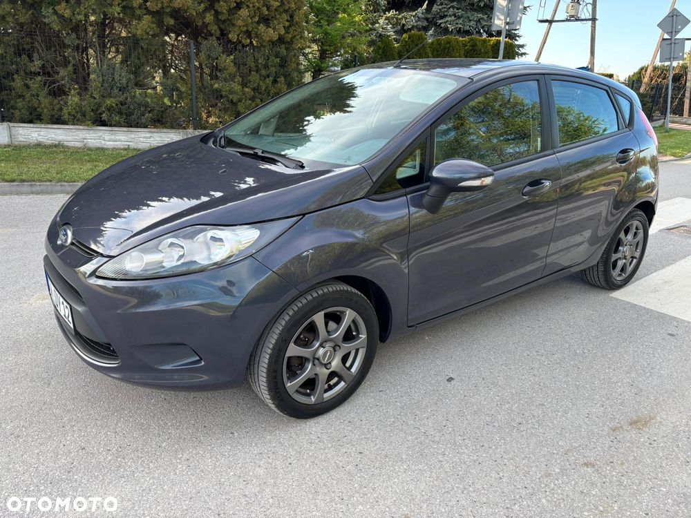 Ford Fiesta 1.25 Champions Edition - 11