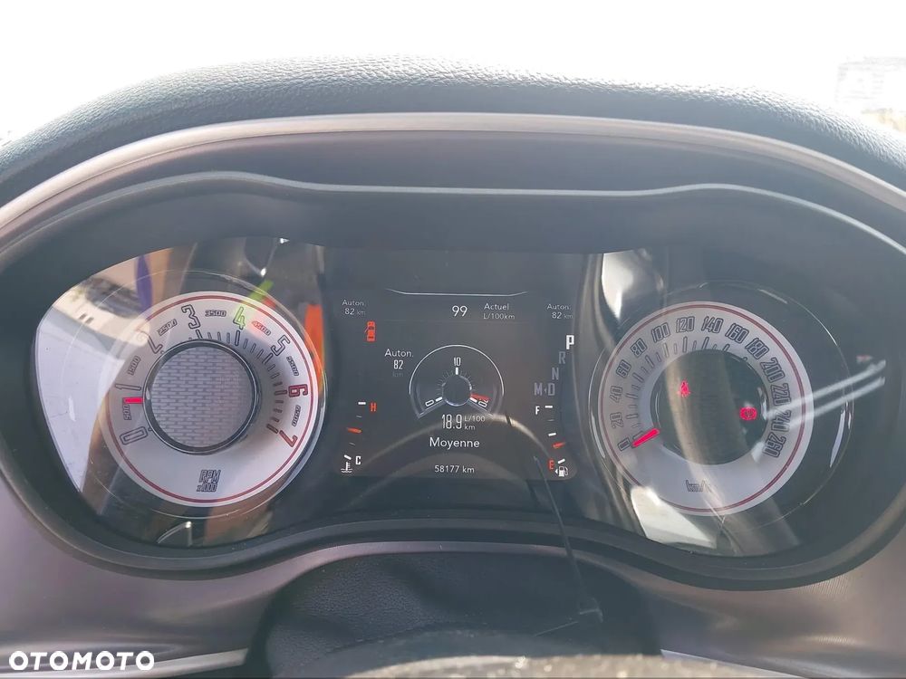 Dodge Challenger 5.7 R/T - 8
