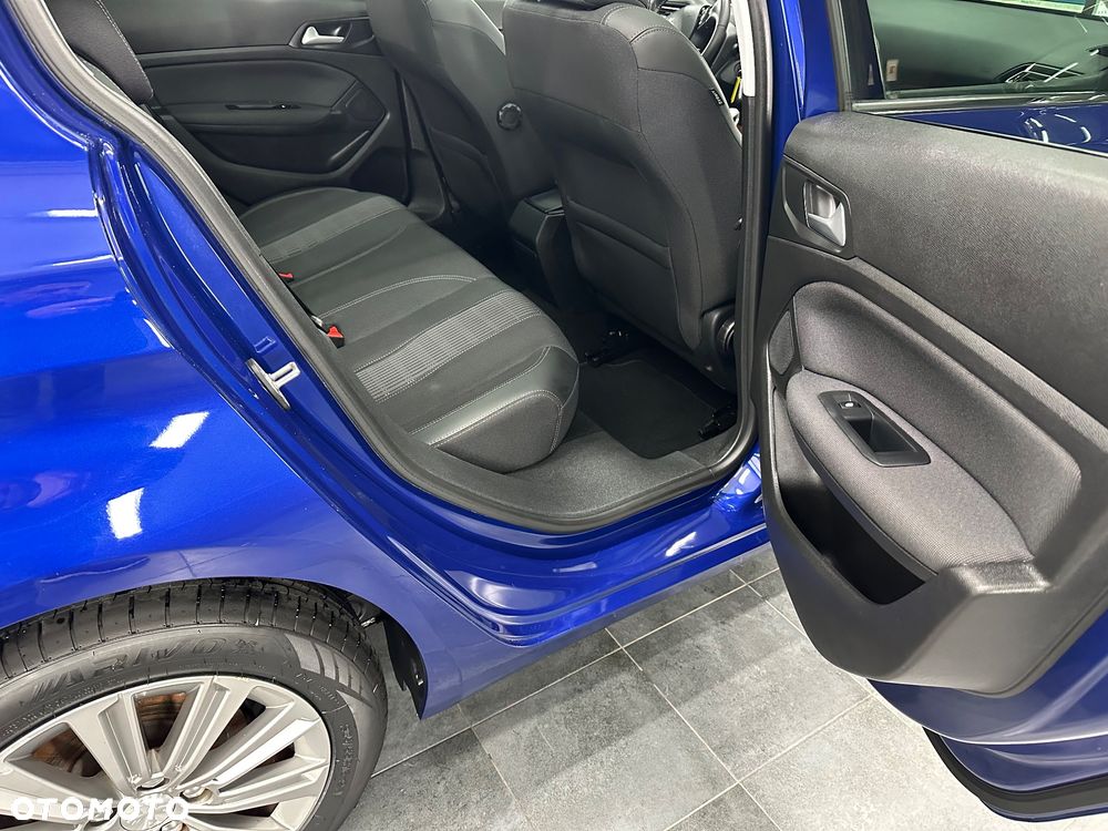 Peugeot 308 - 32
