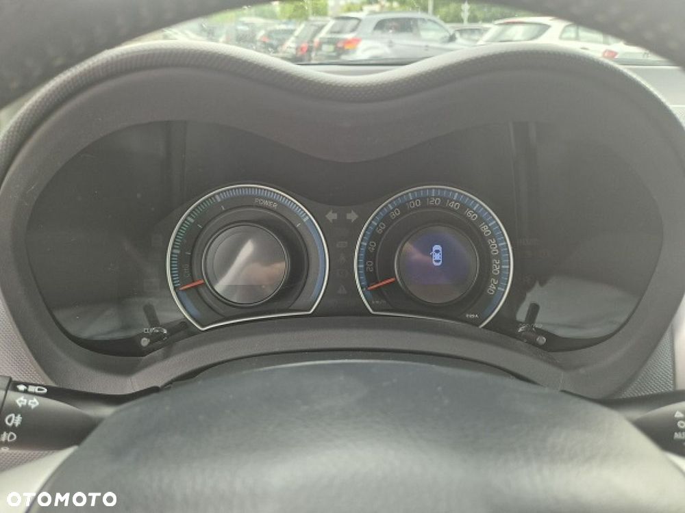 Toyota Auris - 22