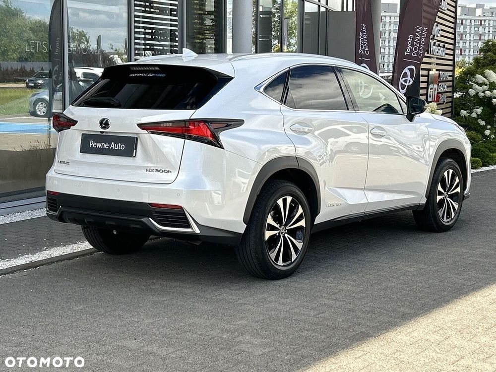 Lexus NX 300h F Impression AWD - 5