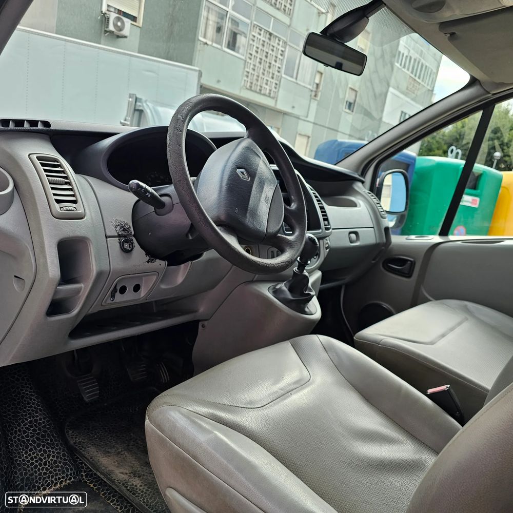 Renault Trafic - 20
