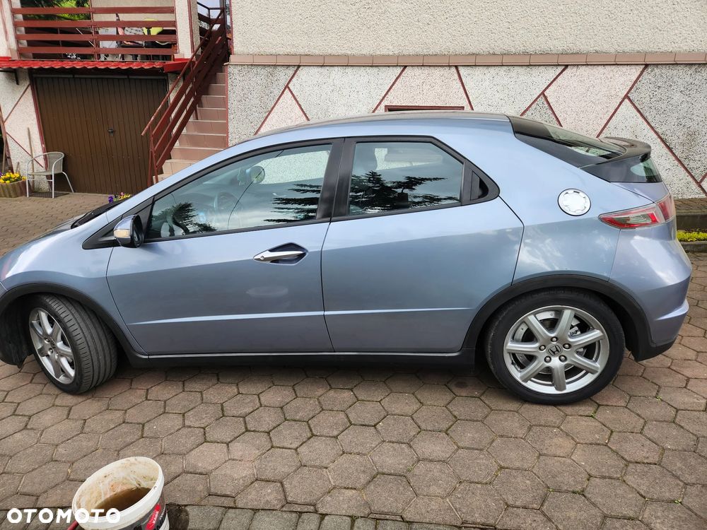 Honda Civic 1.8i-VTEC Sport - 26