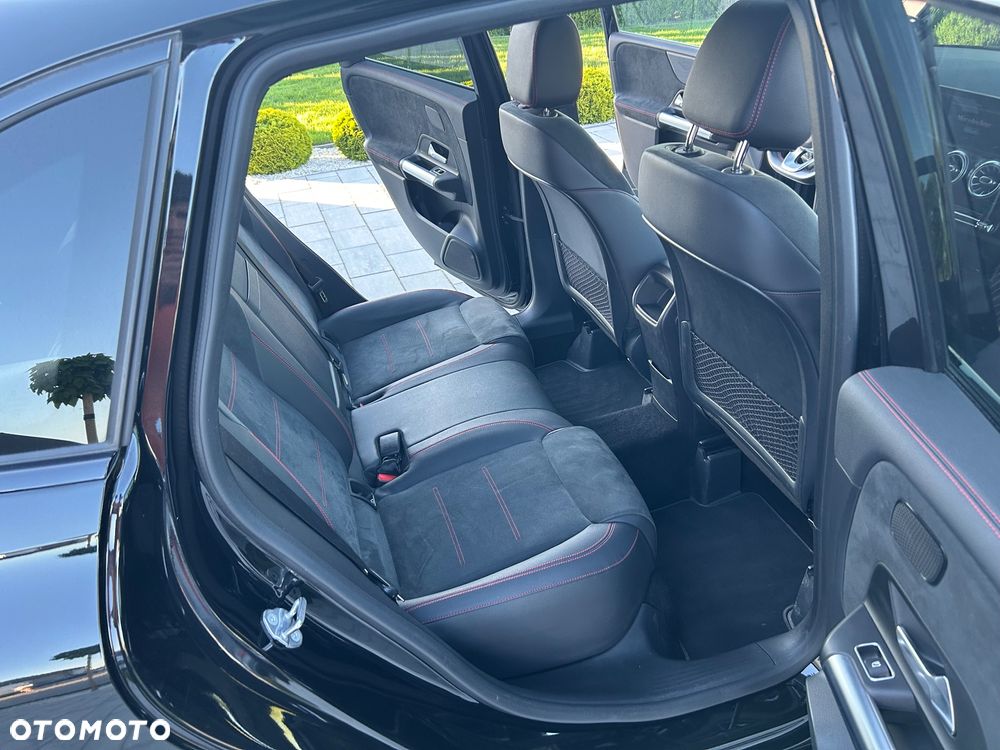Mercedes-Benz Klasa B 200 7G-DCT AMG Line - 16