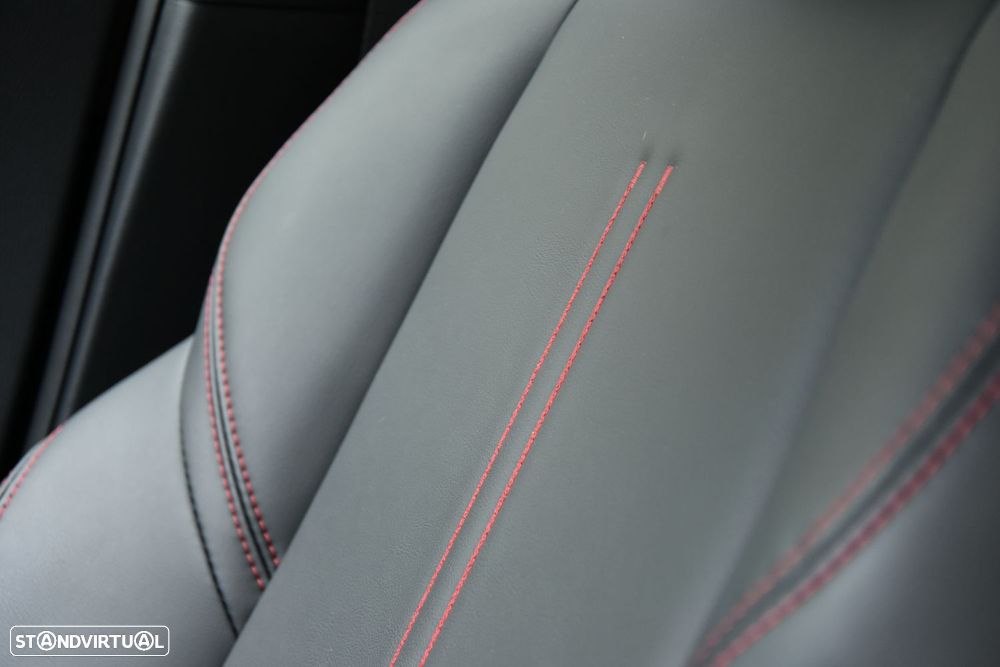 Lexus LBX Emotion - 30