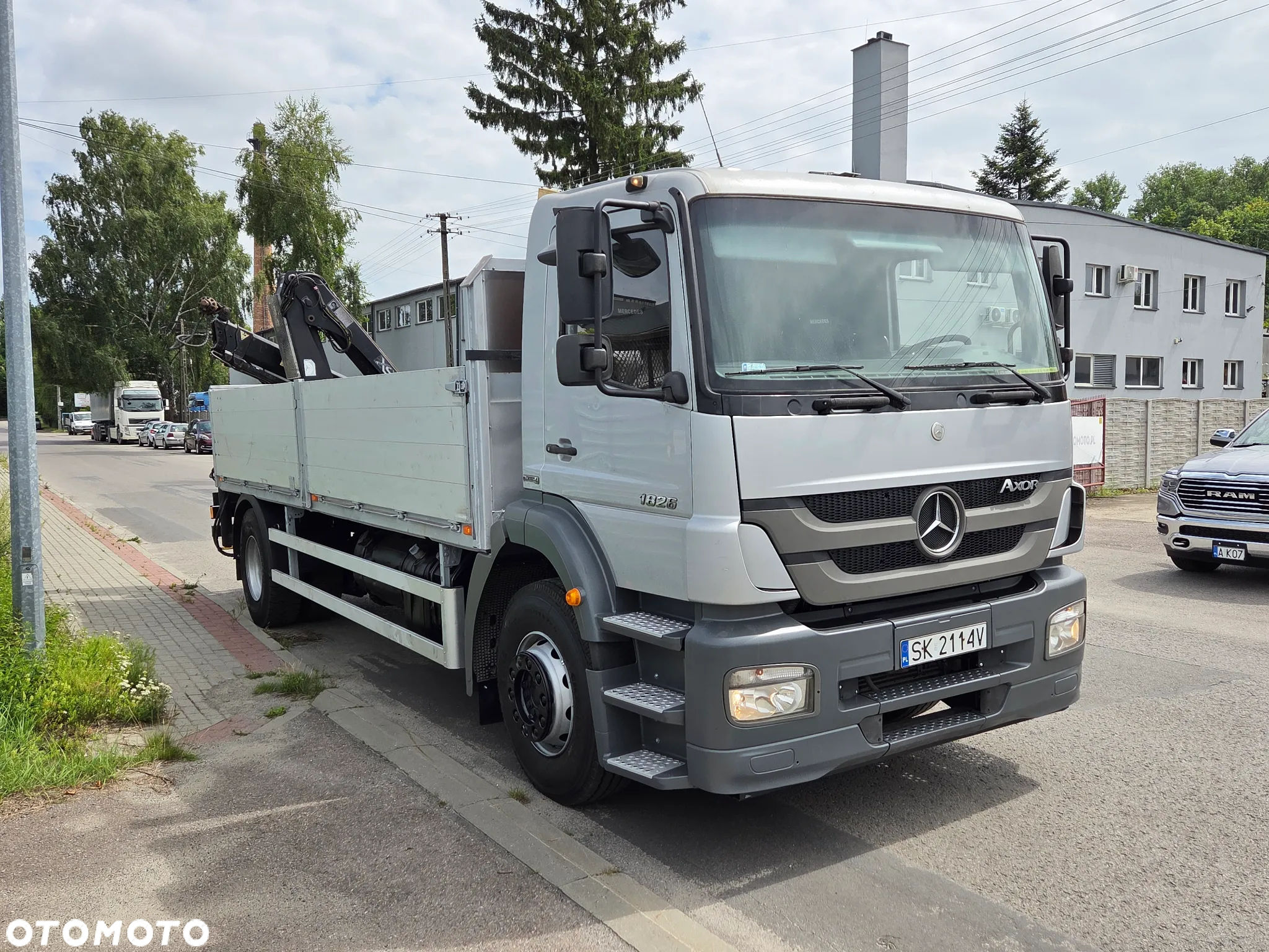 Mercedes-Benz AXOR 1826L KLIMA HDS HIAB ROTATOR tył PODUSZKI Euro 4 - 13