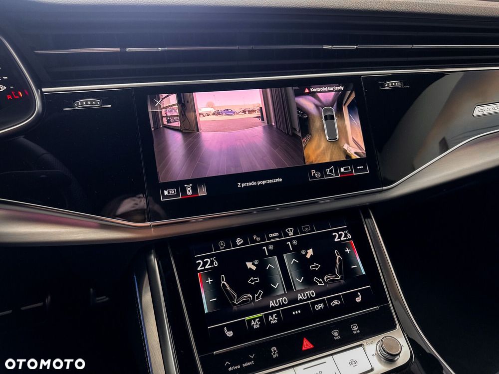 Audi Q7 - 32