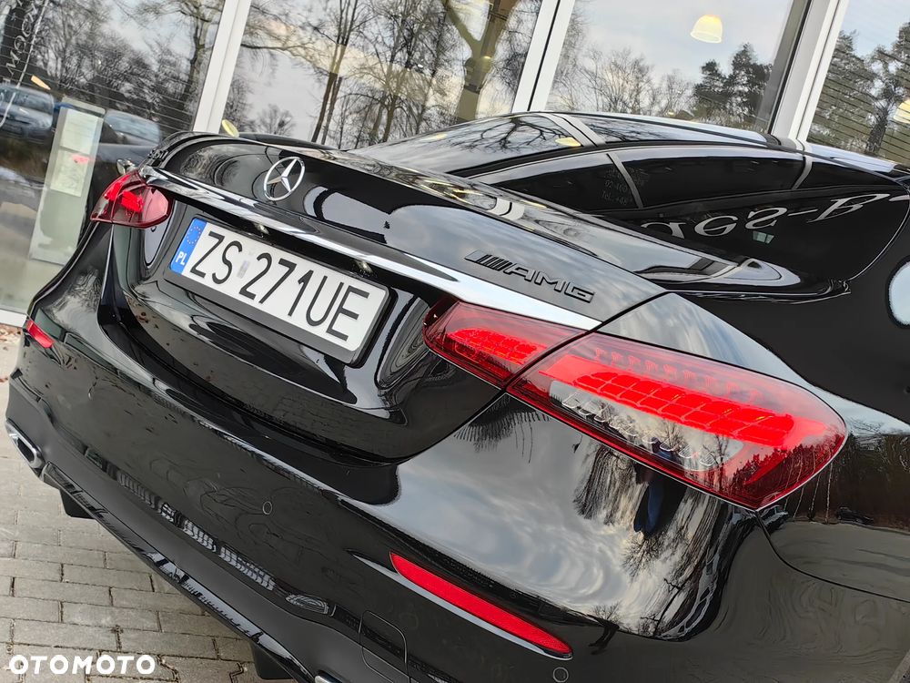 Mercedes-Benz Klasa E 450 4-Matic AMG - 31