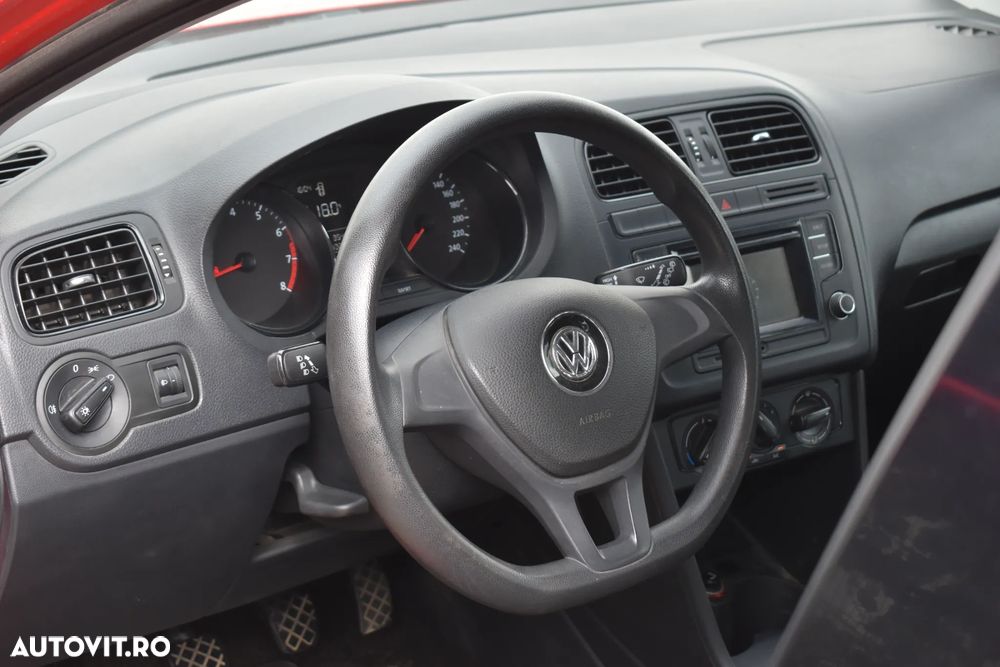 Volkswagen Polo - 6