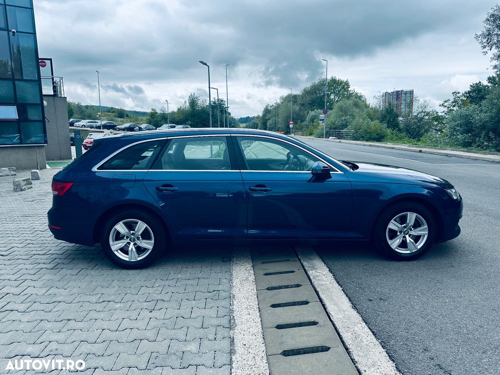 Audi A4 Avant 2.0 TDI S tronic Sport - 10