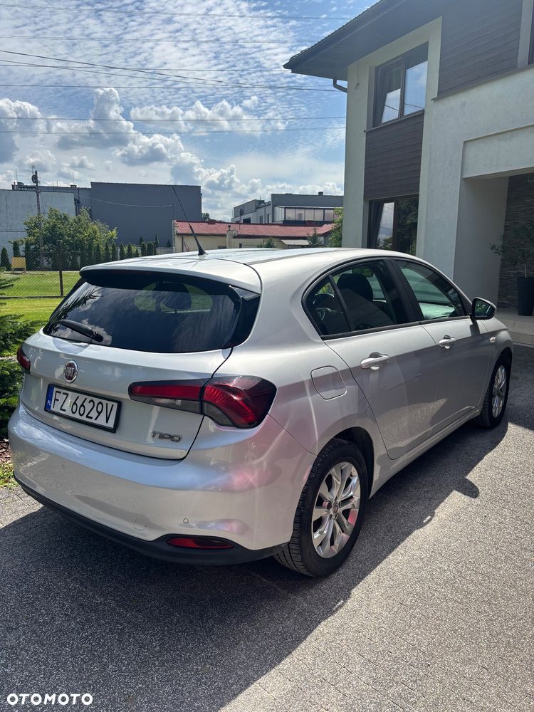 Fiat Tipo 1.4 16v Lounge EU6d - 4
