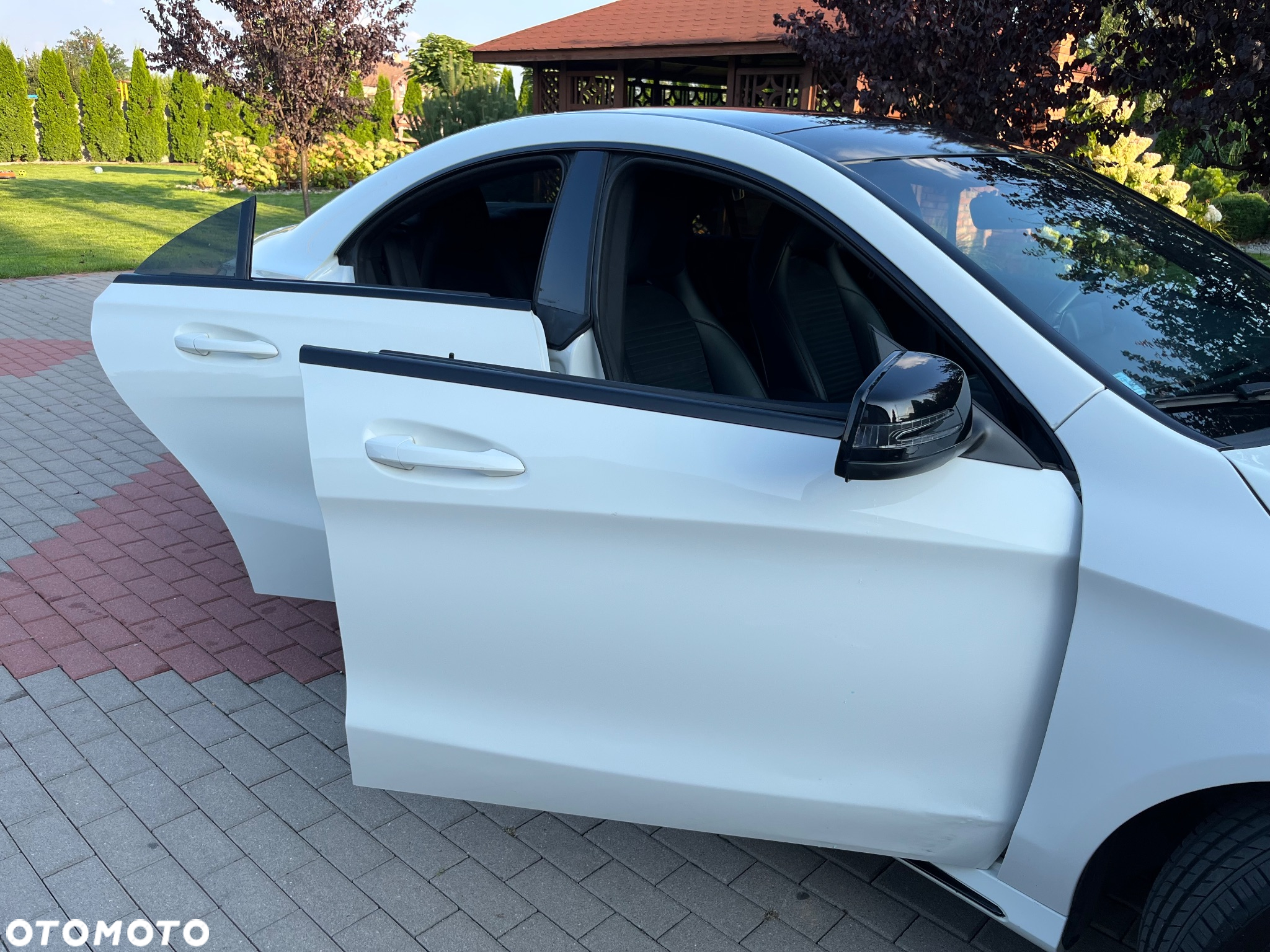 Mercedes-Benz CLA 200 CDI 7G-DCT AMG Line - 13