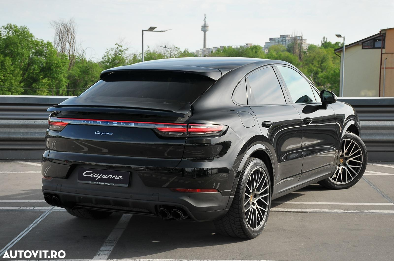 Porsche Cayenne Coupe - 8