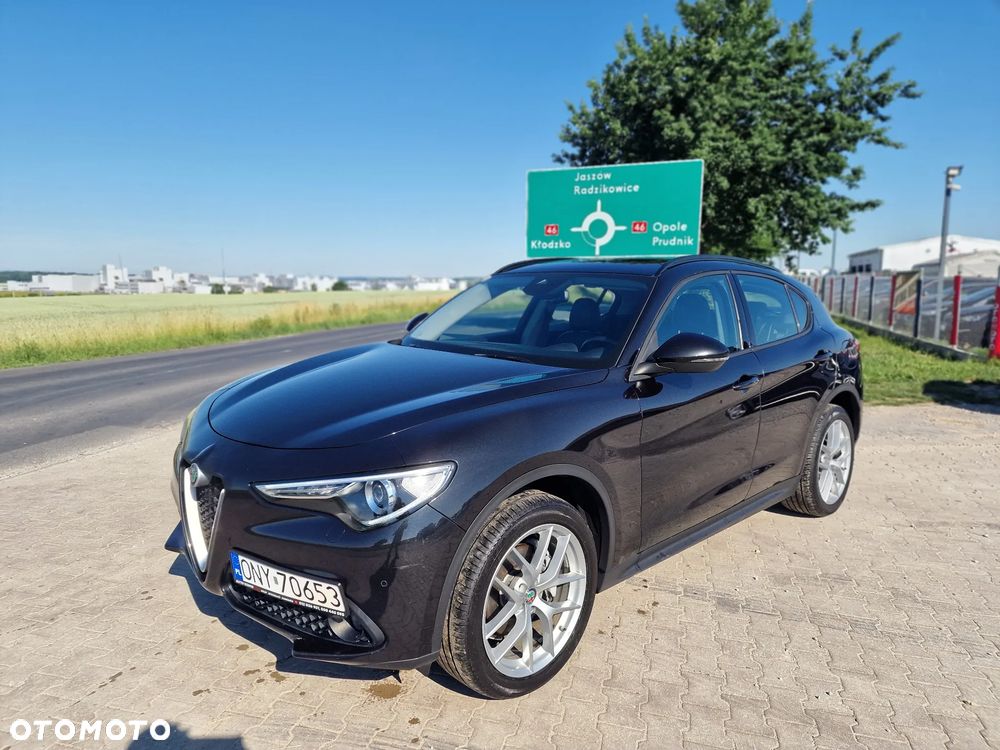 Alfa Romeo Stelvio 2.2 16V AT8 Q4 Intensa - 2