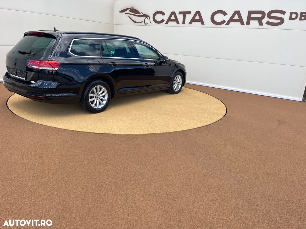 Volkswagen Passat 2.0 TDI (BlueMotion Technology) Comfortline - 16