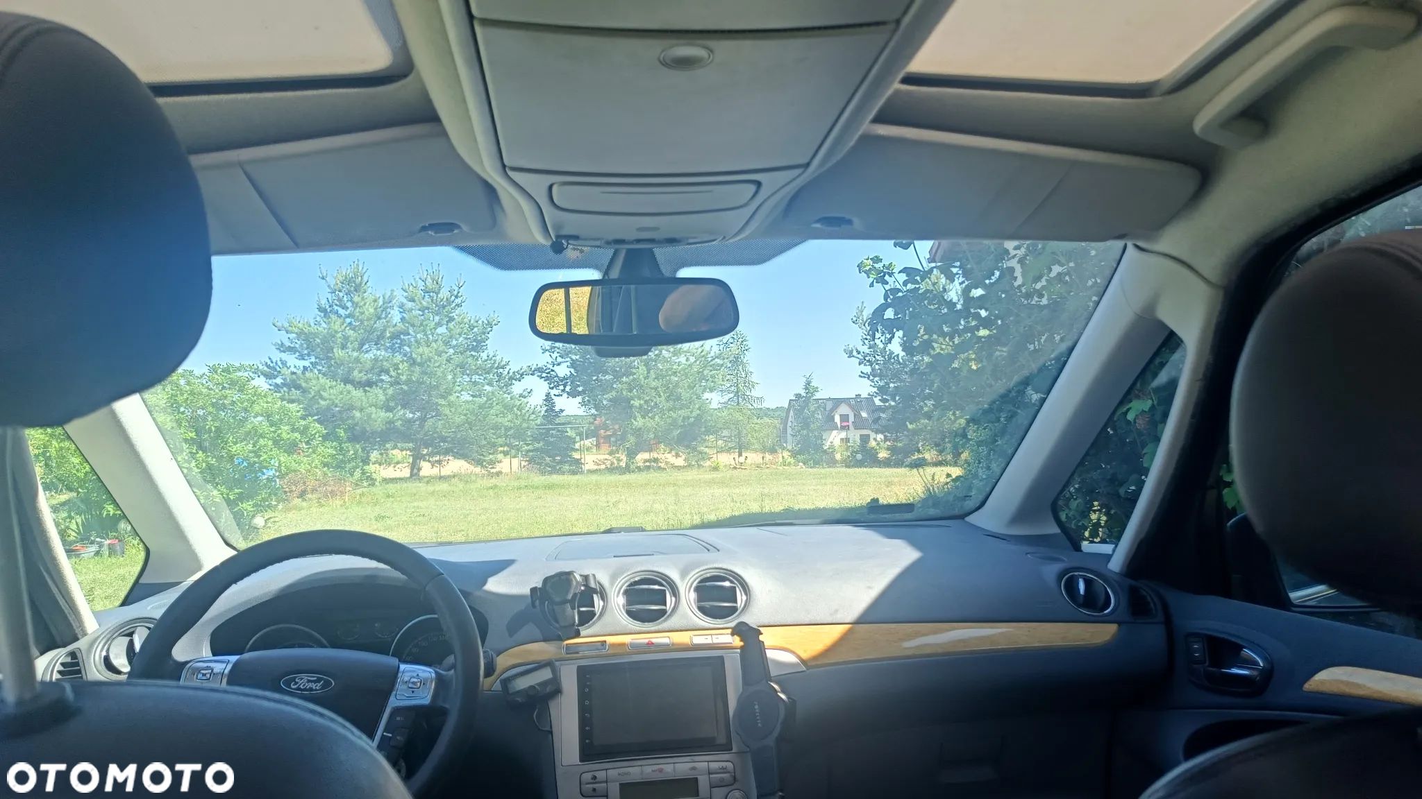 Ford Galaxy 2.0 Ghia - 1